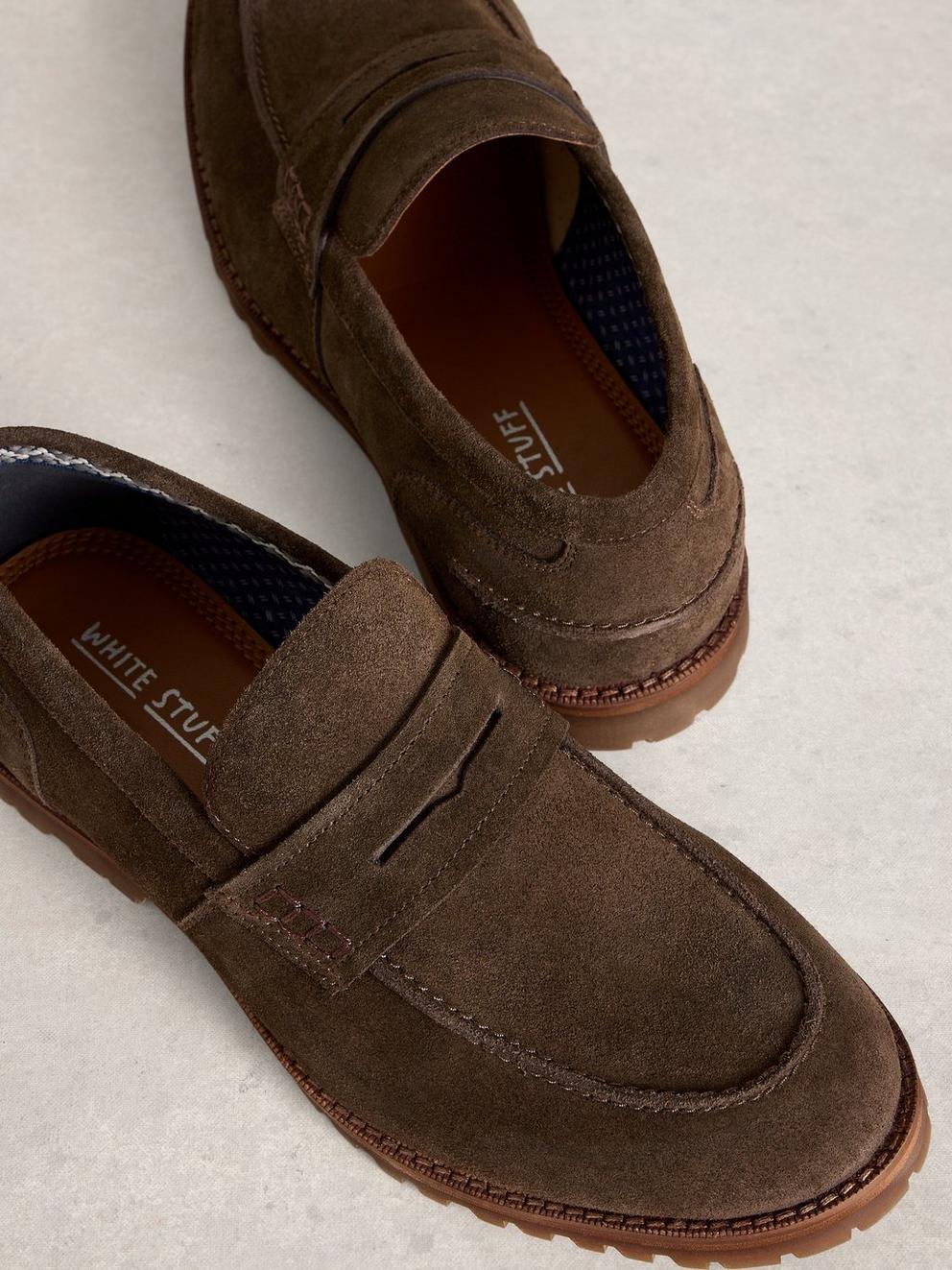 Logan Loafer in DK BROWN - FLAT DETAIL