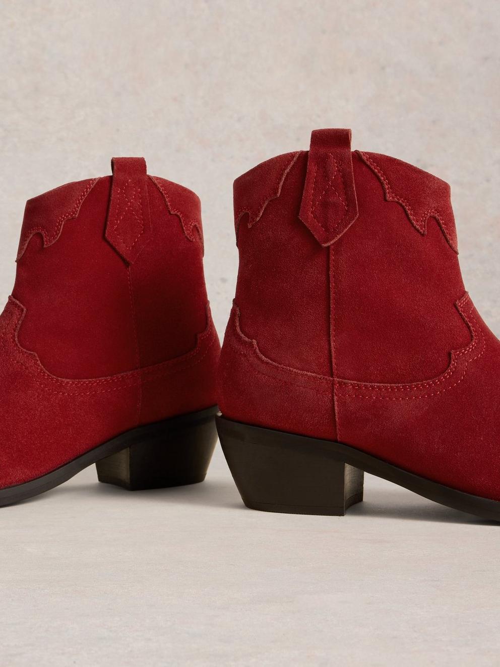 Jenny Western Boot in BRT RED - FLAT DETAIL