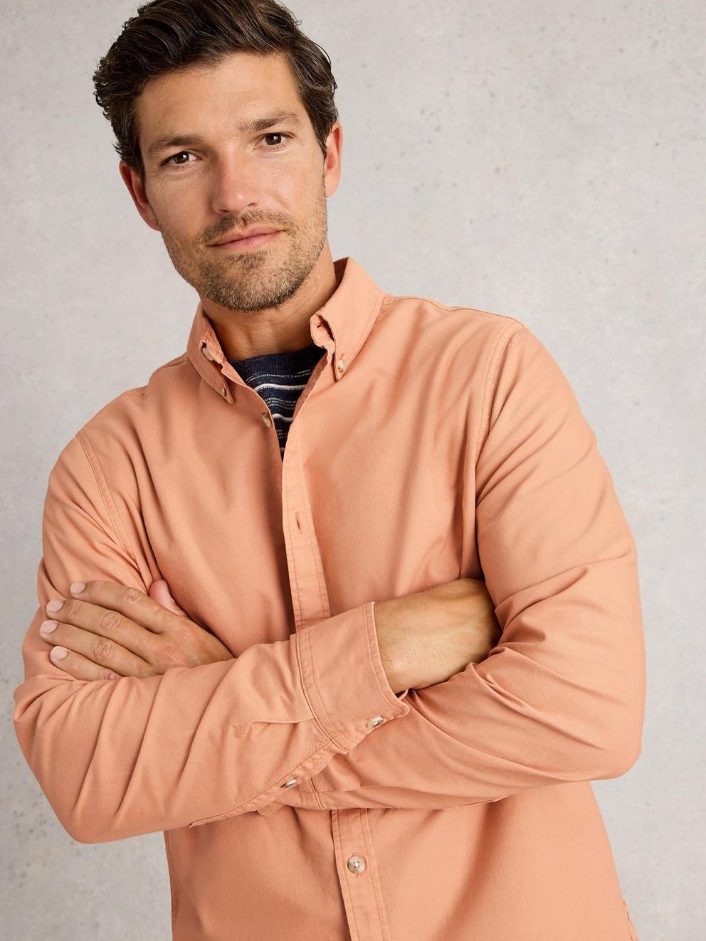 Bruton Oxford Long Sleeve Shirt in DUS PINK - MODEL DETAIL