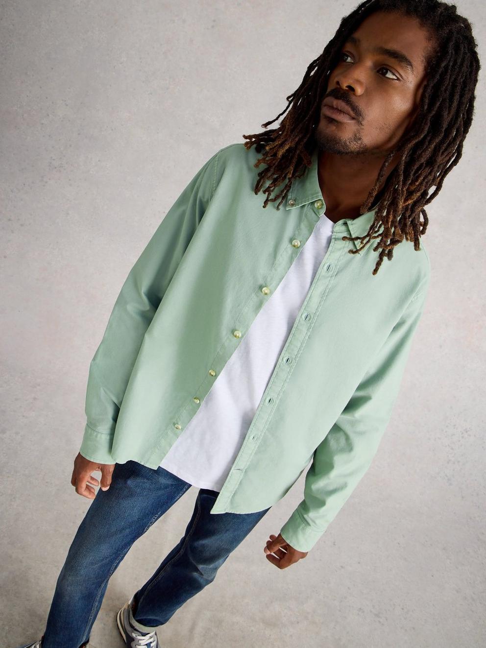 Bruton Oxford Long Sleeve Shirt in LGT GREEN - MODEL DETAIL