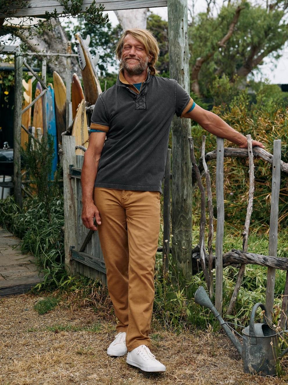 Utility Short Sleeve Polo in WASHED BLK - MIXED