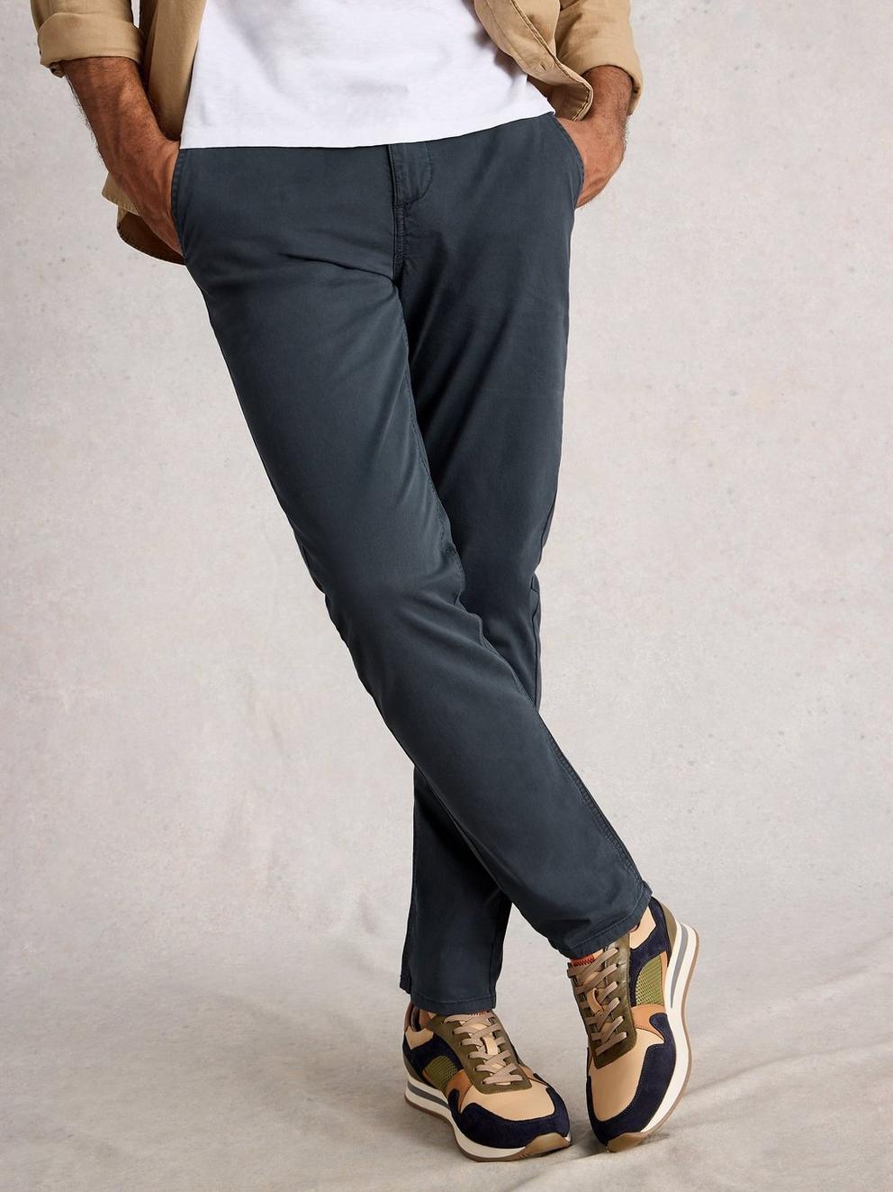 Sutton Organic Slim Chino in DARK NAVY - MODEL DETAIL