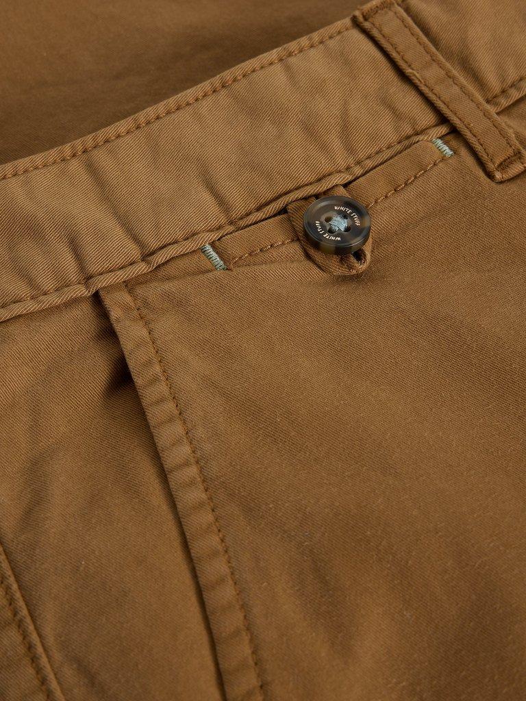 Sutton Organic Slim Chino in MID BROWN - FLAT DETAIL