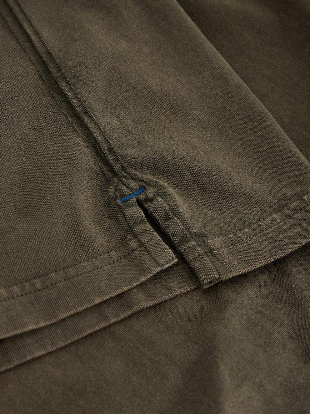 Accleton Crew Neck Tee in KHAKI GRN - FLAT DETAIL