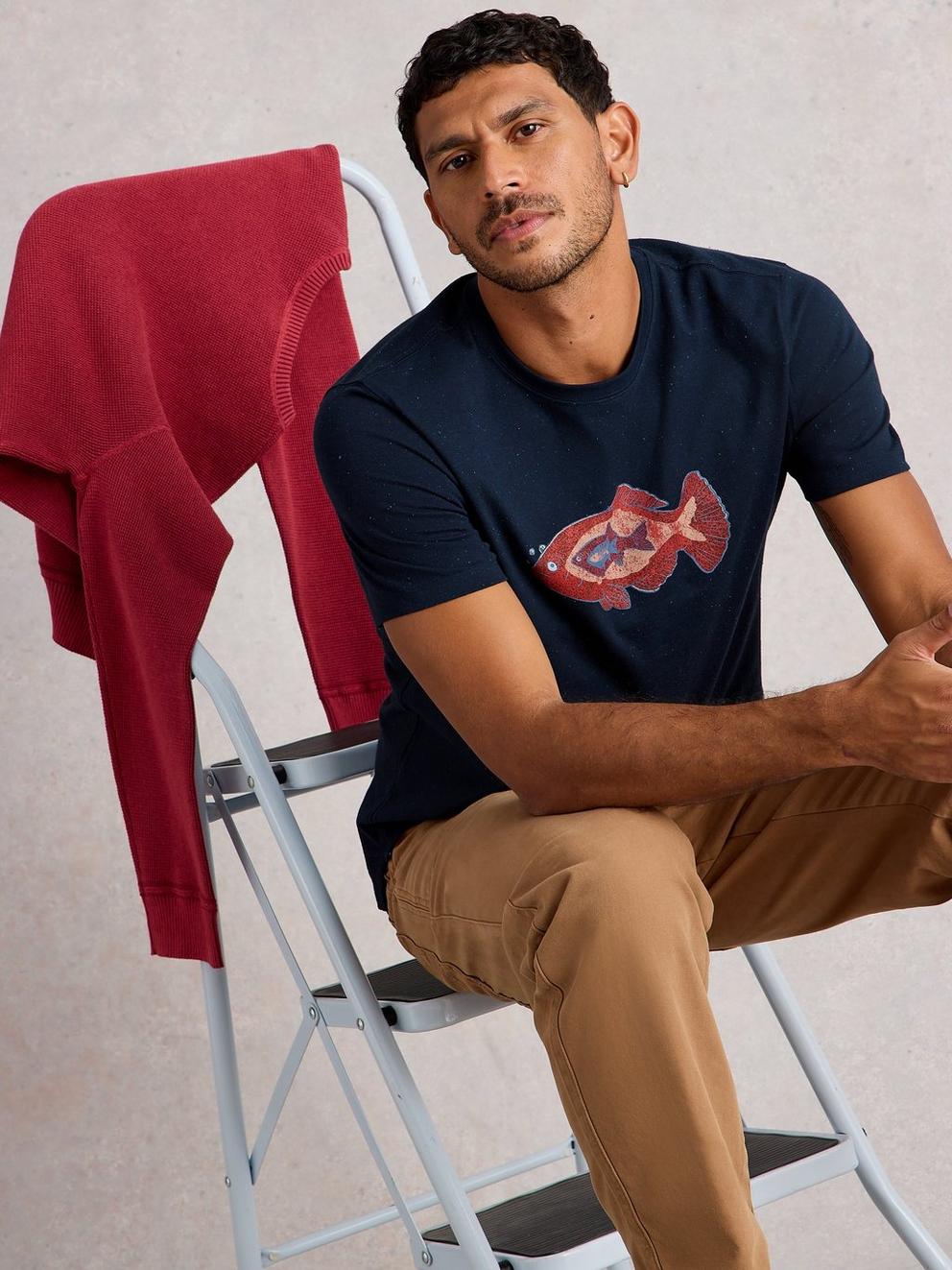 Abersoch Graphic Nep Fish in NAVY PR - LIFESTYLE