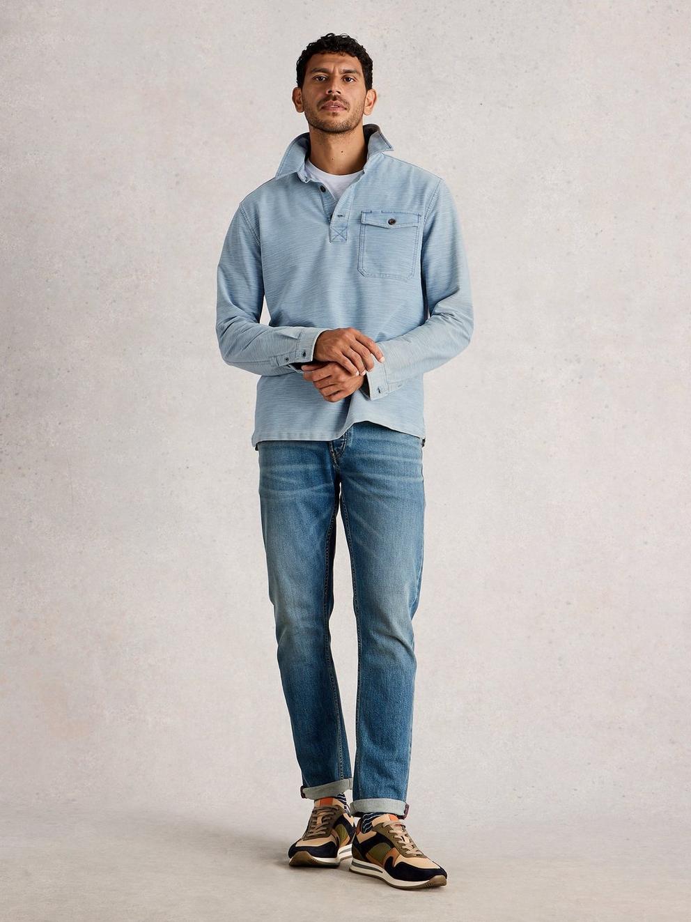 Fenton Slub Pop Over in LGT BLUE - MODEL FRONT