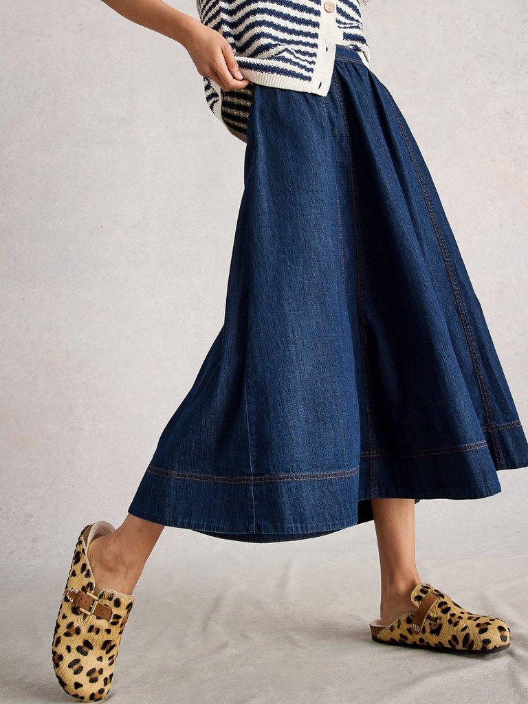 Leo Denim Midi Skirt in DK DENIM - LIFESTYLE