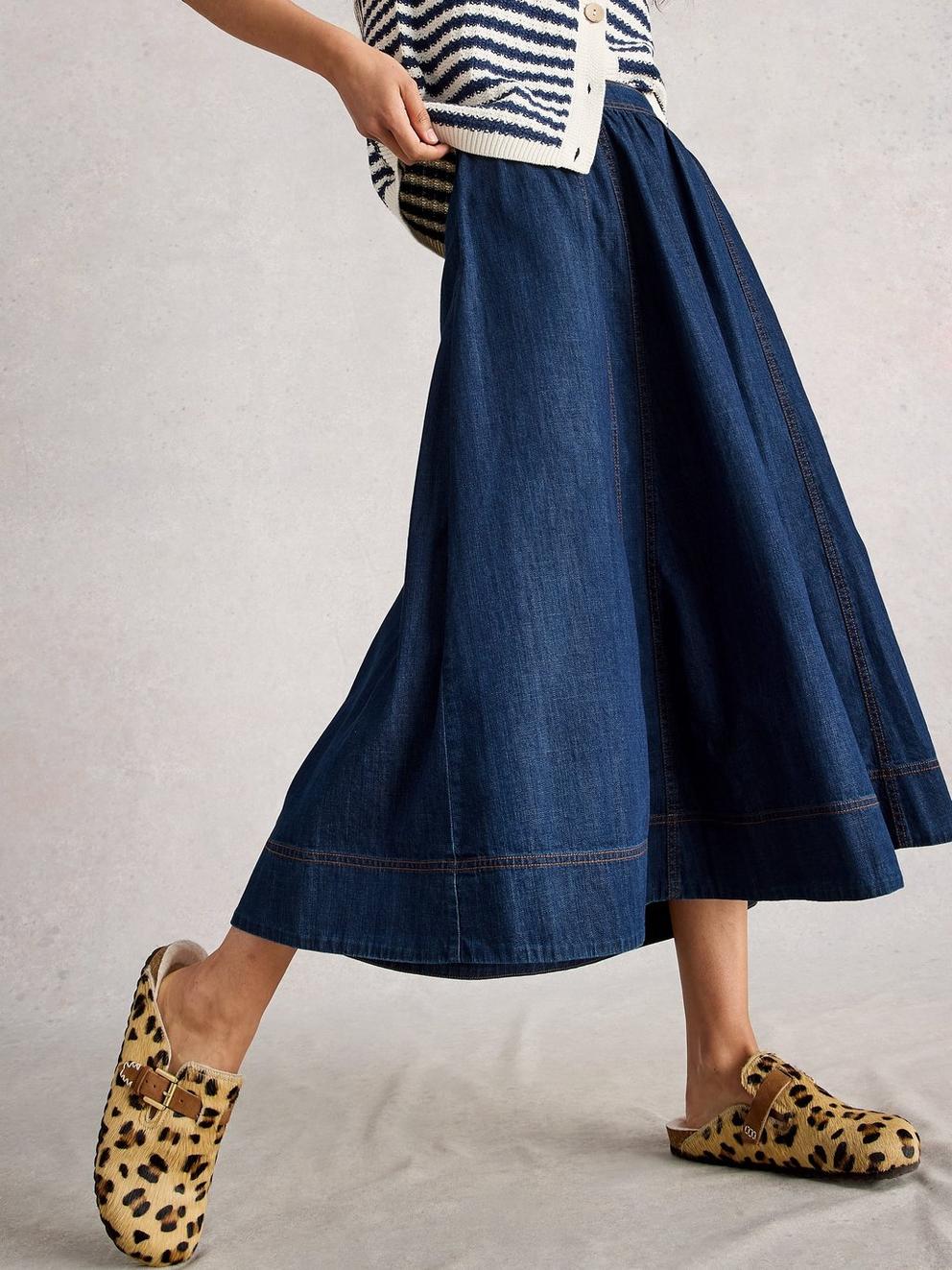Leo Denim Midi Skirt in DK DENIM - LIFESTYLE
