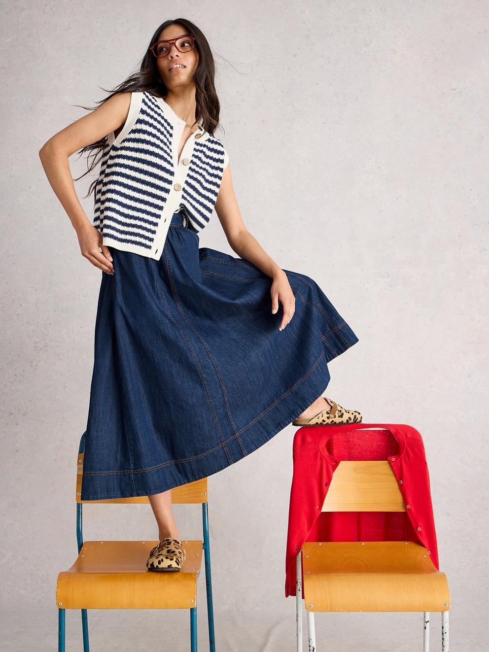 Leo Denim Midi Skirt in DK DENIM - MODEL DETAIL