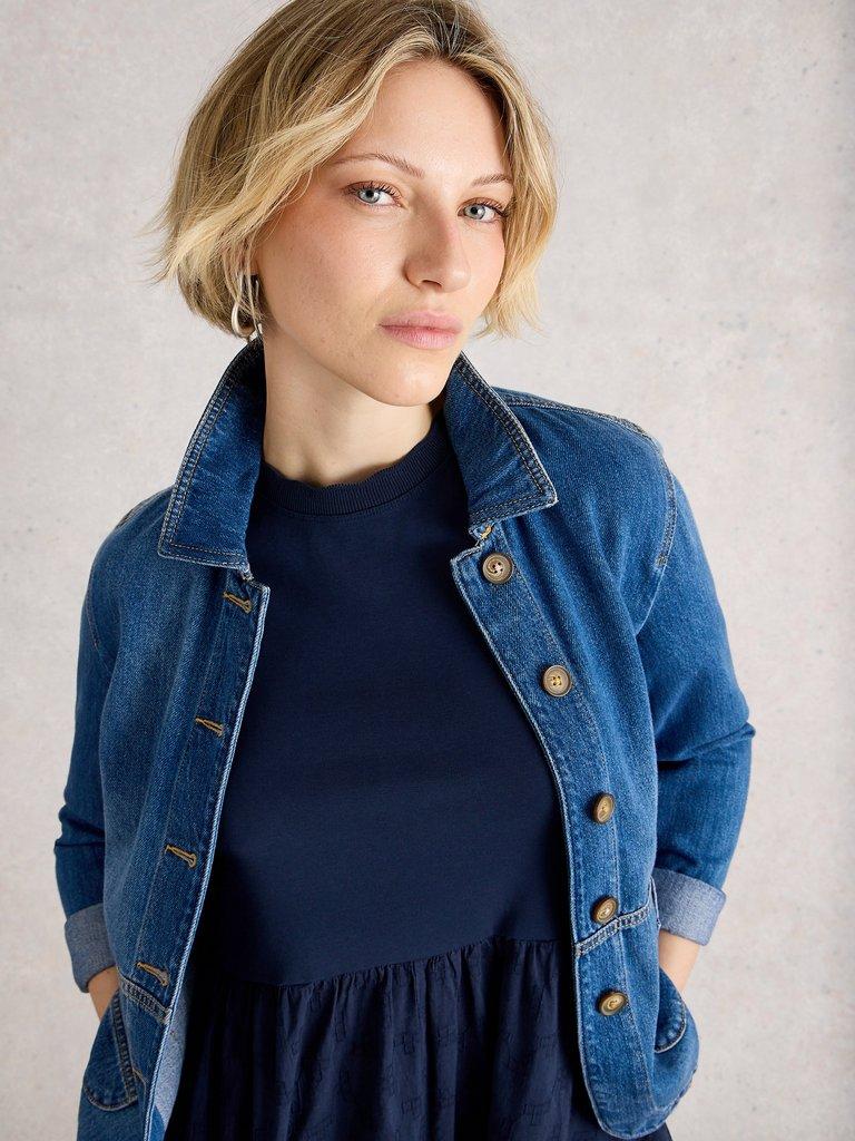 Vera Broderie Dress in DARK NAVY - LIFESTYLE