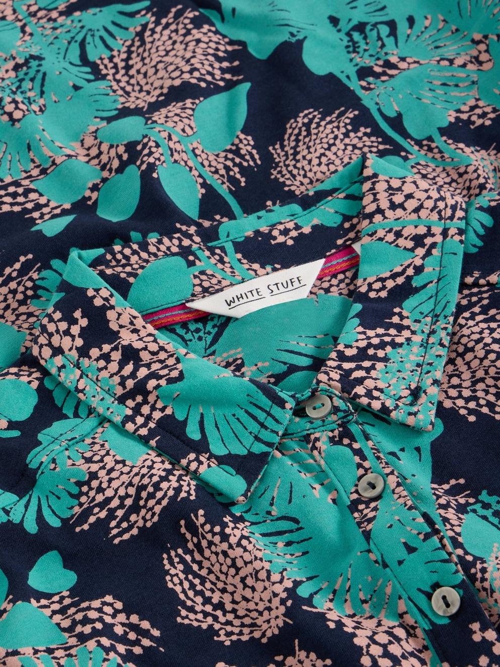 Everly Jersey Collared Dress in NAVY MULTI - FLAT DETAIL