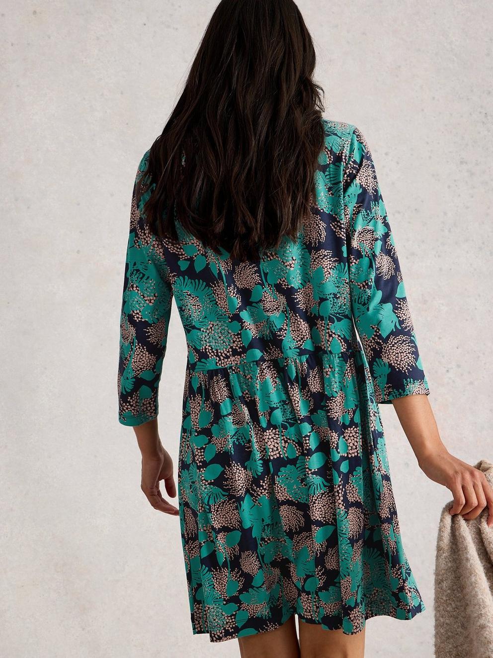 Everly Jersey Collared Dress in NAVY MULTI - MODEL BACK