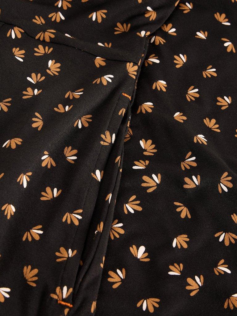 Madeline Jersey Crew Neck Dress in BLK PR - FLAT DETAIL