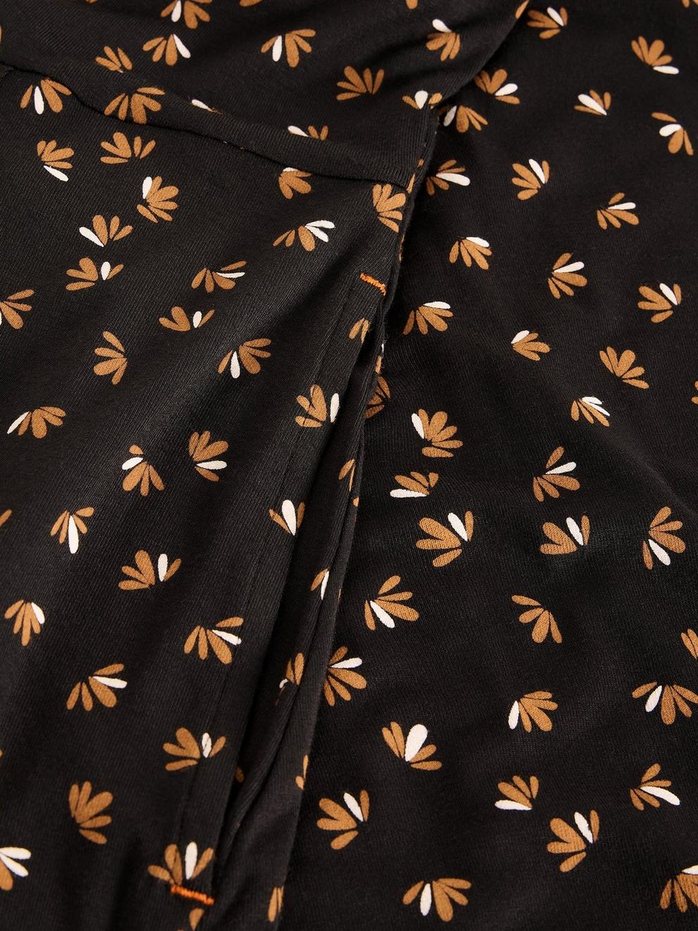 Madeline Jersey Crew Neck Dress in BLK PR - FLAT DETAIL