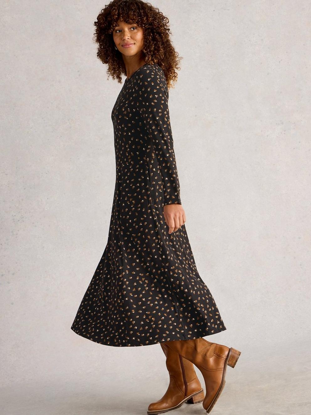 Madeline Jersey Crew Neck Dress in BLK PR - MODEL DETAIL