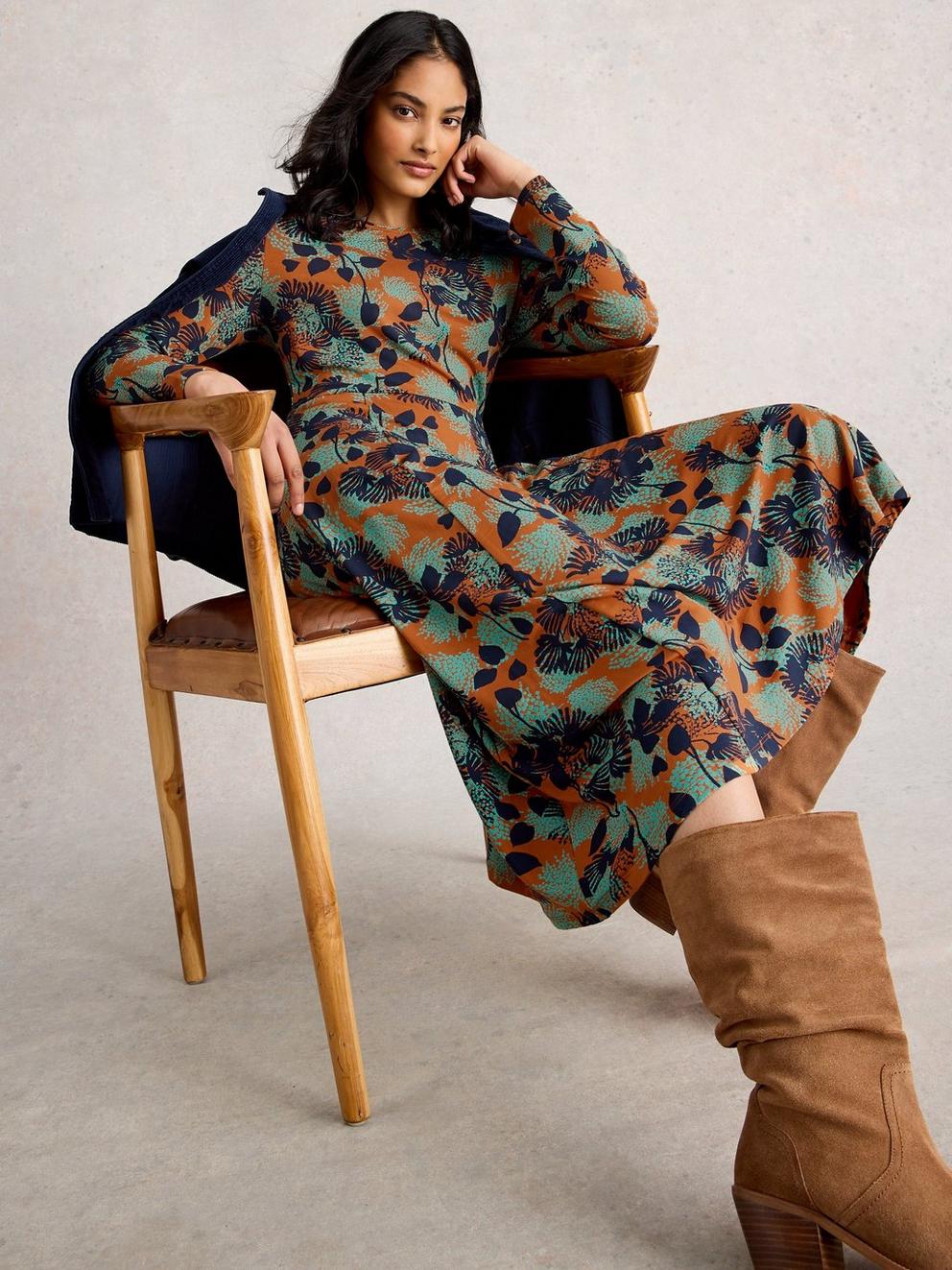 Madeline Jersey Crew Neck Dress in ORANGE MLT - LIFESTYLE