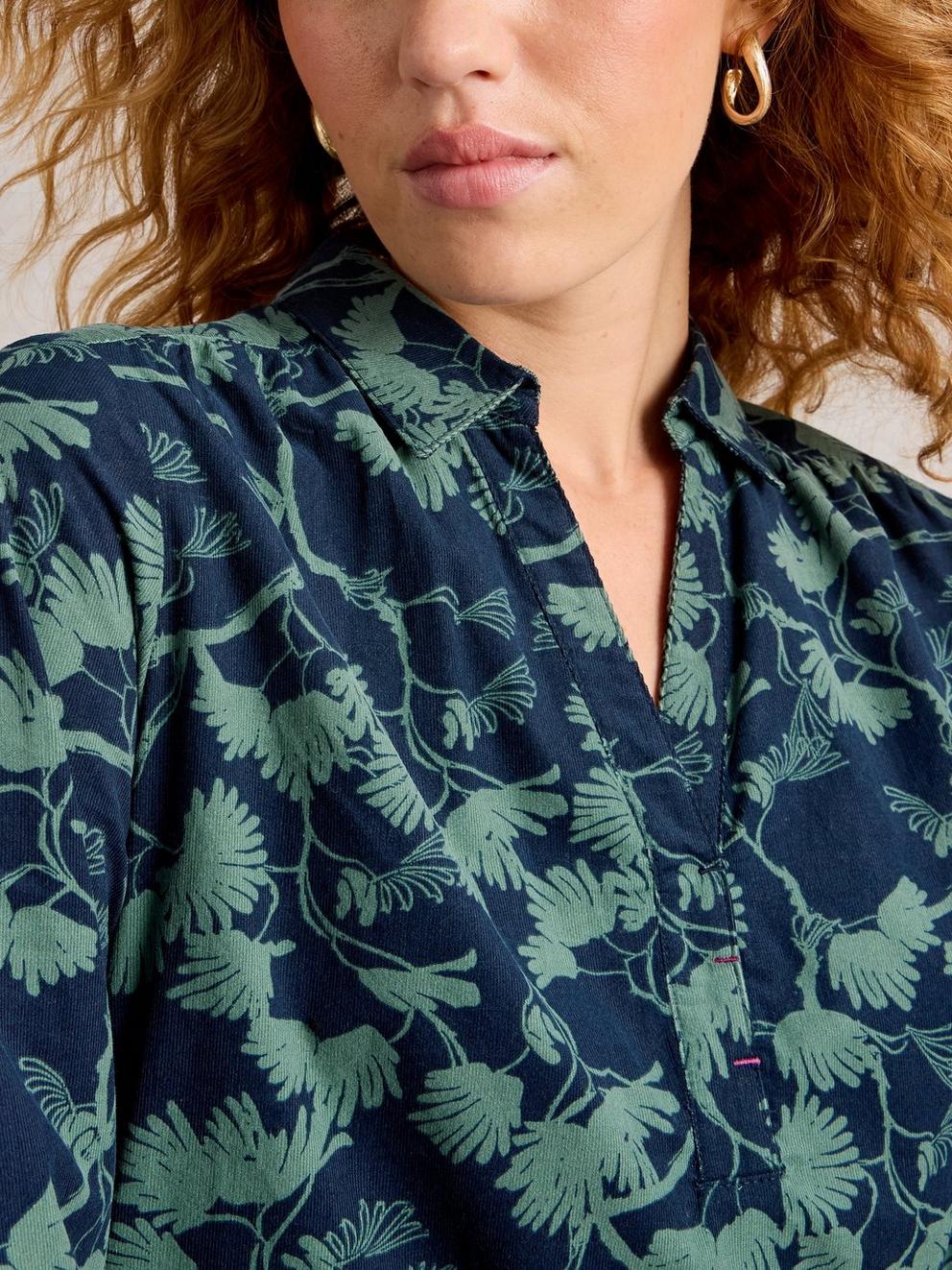 Blake Cord Tunic in NAVY PR - MODEL DETAIL