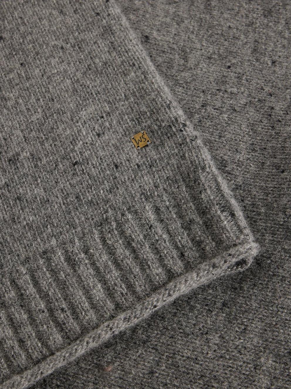 Berkley Crew Neck in DK GREY - FLAT DETAIL
