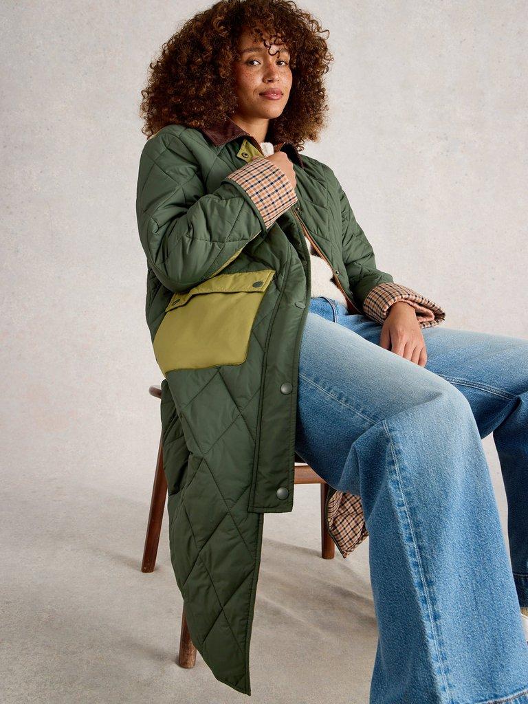 Stella Longline Quilted Coat in DK GREEN - MODEL BACK