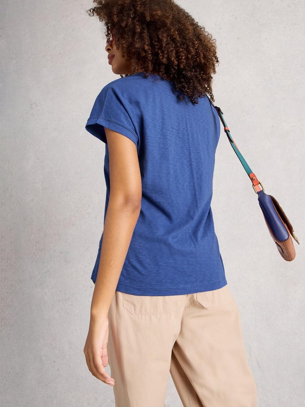 NELLY TEE NOTCH NECK in DEEP BLUE - MODEL BACK