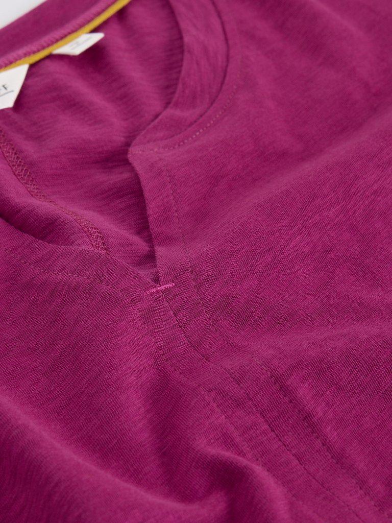 NELLY TEE NOTCH NECK in DK PLUM - FLAT DETAIL