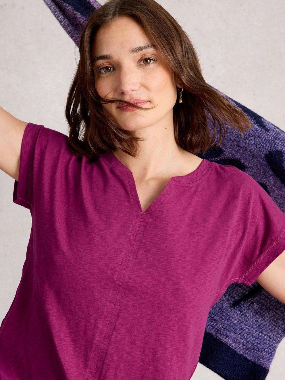 NELLY TEE NOTCH NECK in DK PLUM - LIFESTYLE