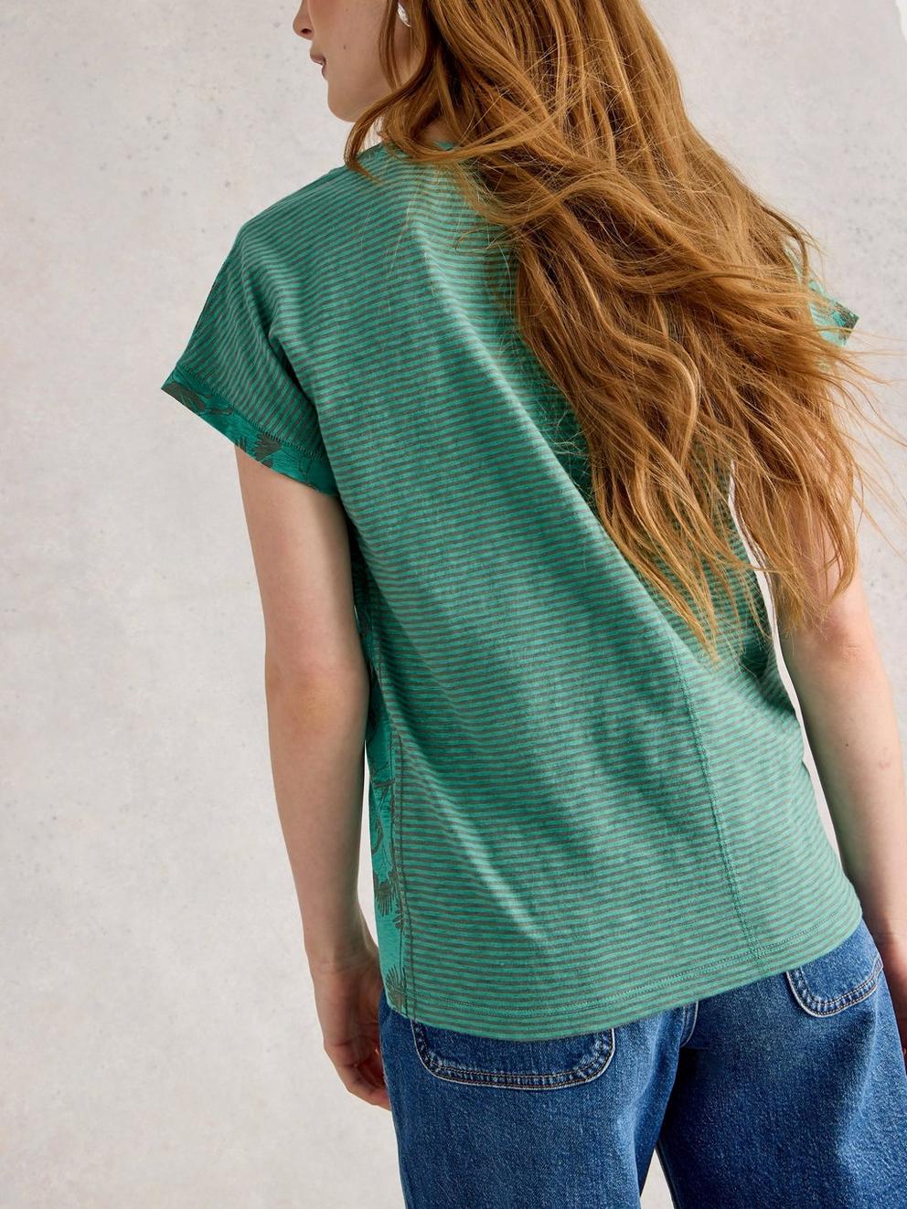 NELLY TEE NOTCH NECK in GREEN PR - MODEL BACK