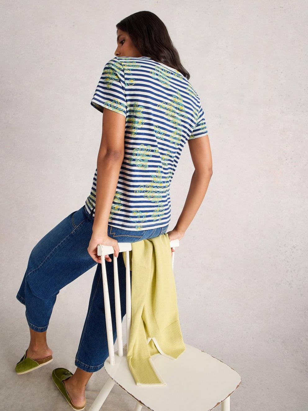 ABBIE CREW NECK SHORT SLEEVE TEE in BLUE MLT - MODEL BACK