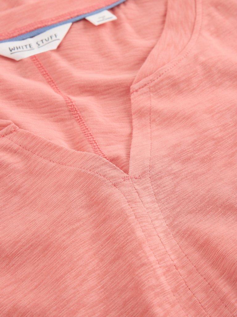 NELLY 34 SLEEVE TEE in MID CORAL - FLAT DETAIL
