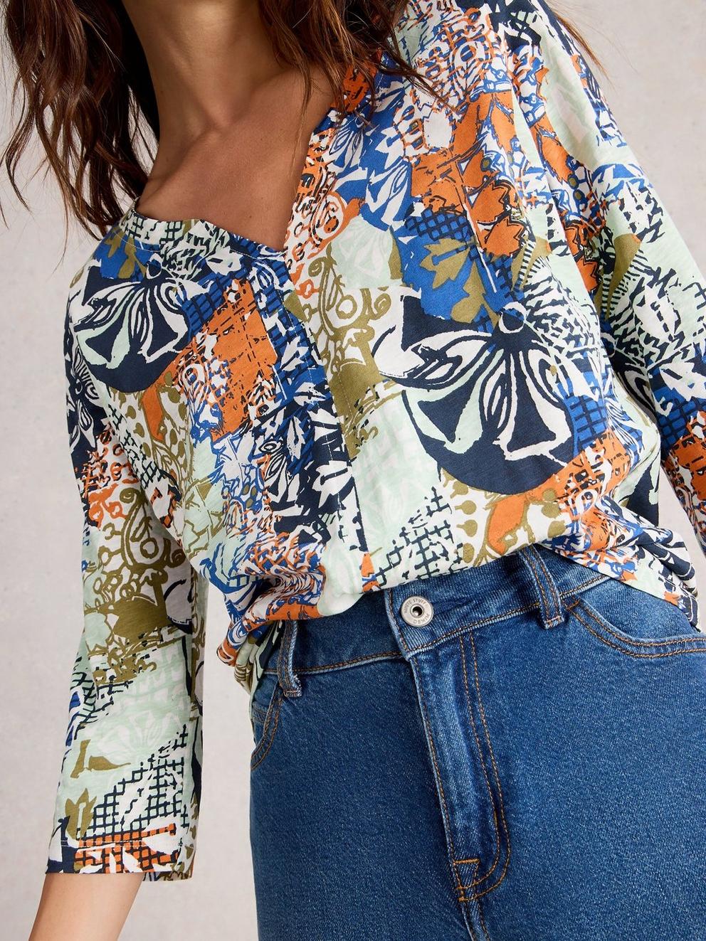 NELLY 34 SLEEVE TEE in ORANGE MLT - MODEL DETAIL