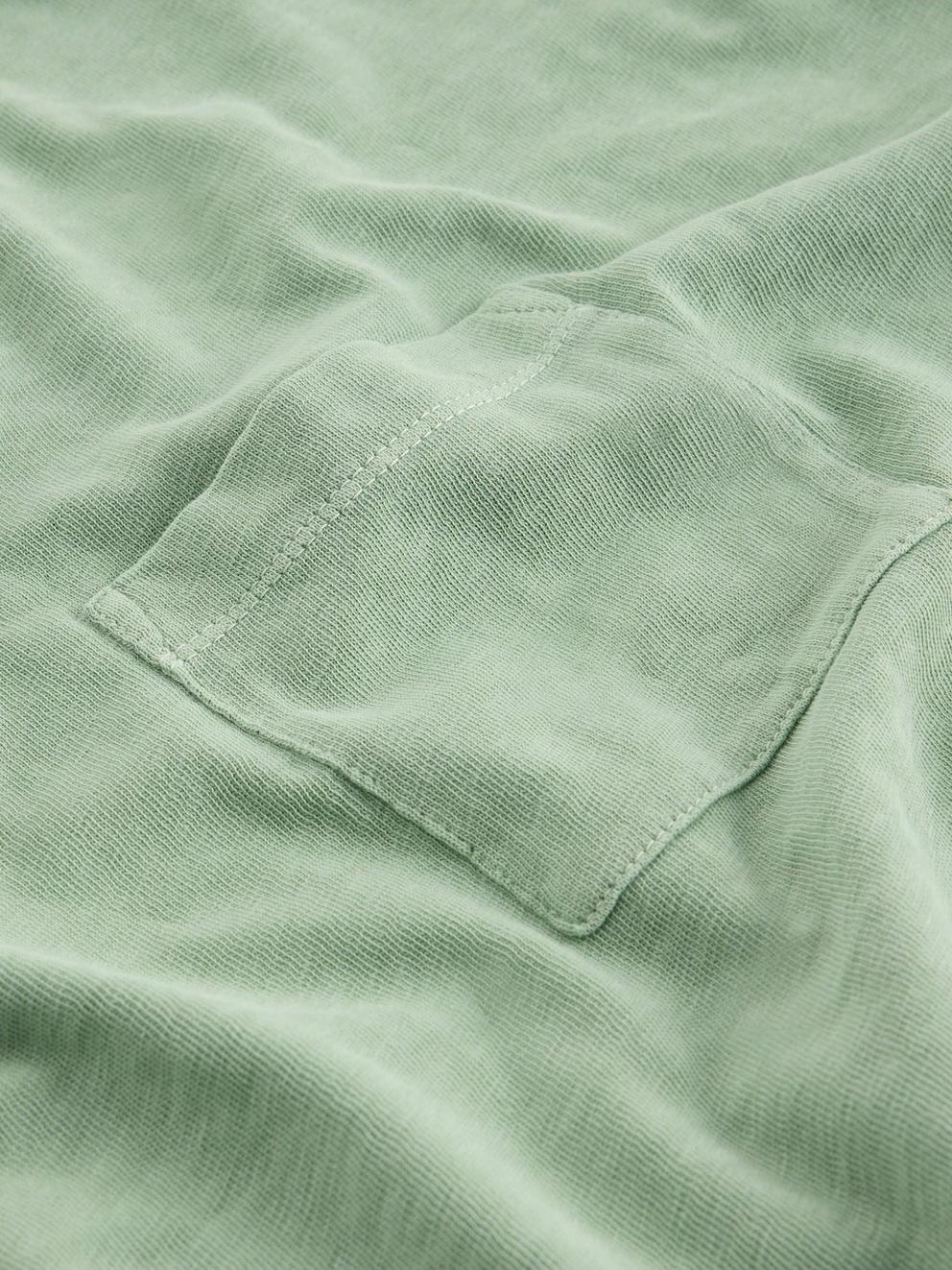 DEMI DOLMAN CREW NECK TOP in MID GREEN - FLAT DETAIL