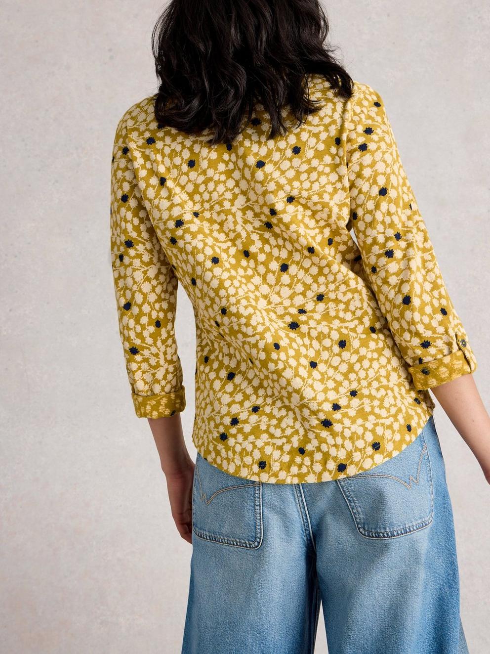 ANNIE JERSEY MID LENGTH SHIRT in CHART MLT - MODEL BACK