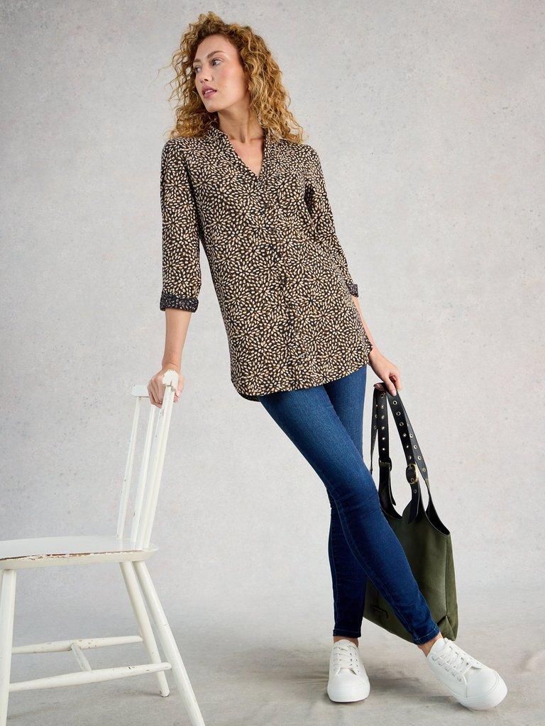 ANNIE LONG SLEEVE LONGLINE SHIRT in NAVY PR - LIFESTYLE