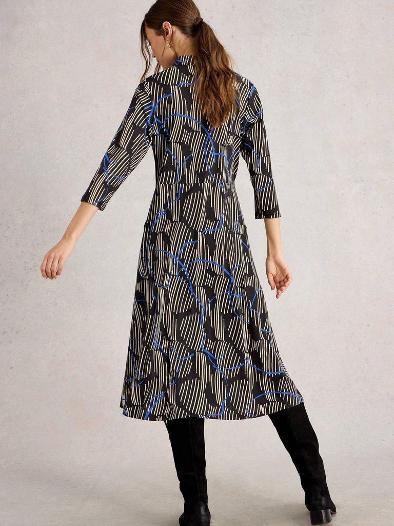 Rua Jersey Collared Shirt Dress in BLK MLT - MODEL BACK
