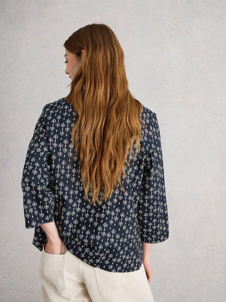 Rae Organic Cotton Top in NAVY PR - MODEL BACK