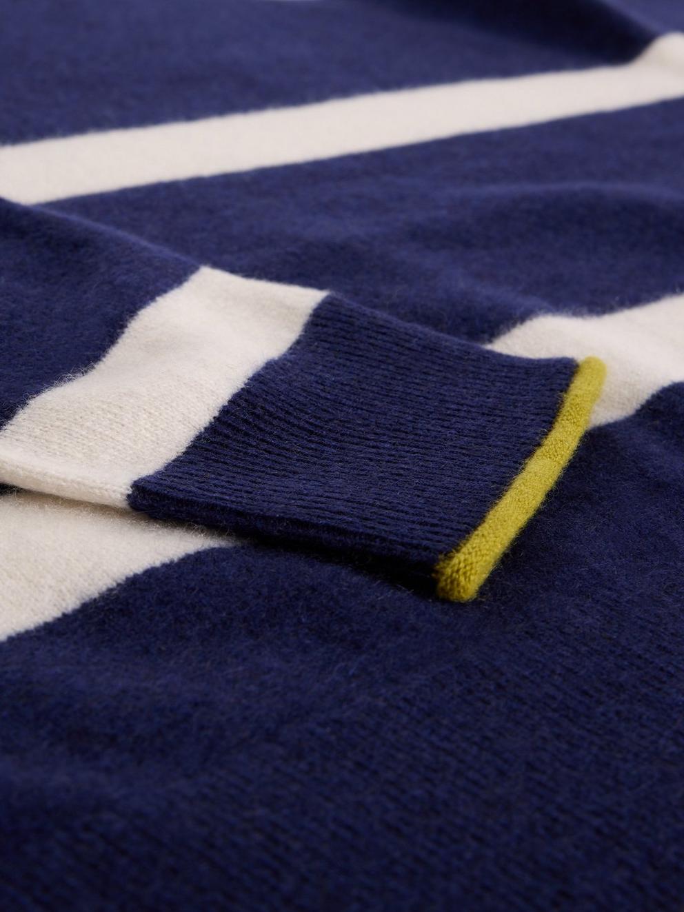 KITTY STRIPE CASHMERE JUMPER in NAVY MULTI - FLAT DETAIL