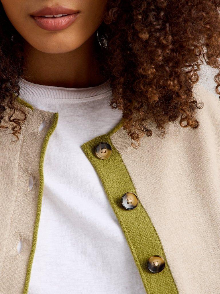 KITTY CASHMERE CARDIGAN in LGT NAT - MODEL DETAIL