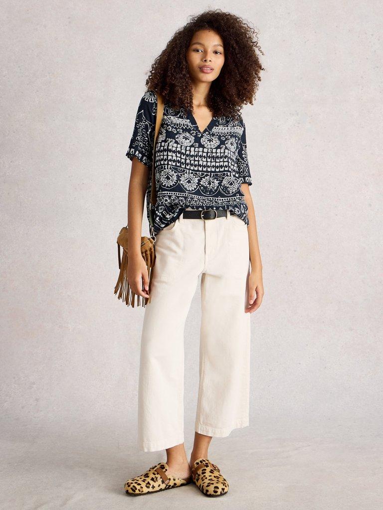 Elisa Short Sleeve V Neck Top in NAVY PR - MODEL FRONT