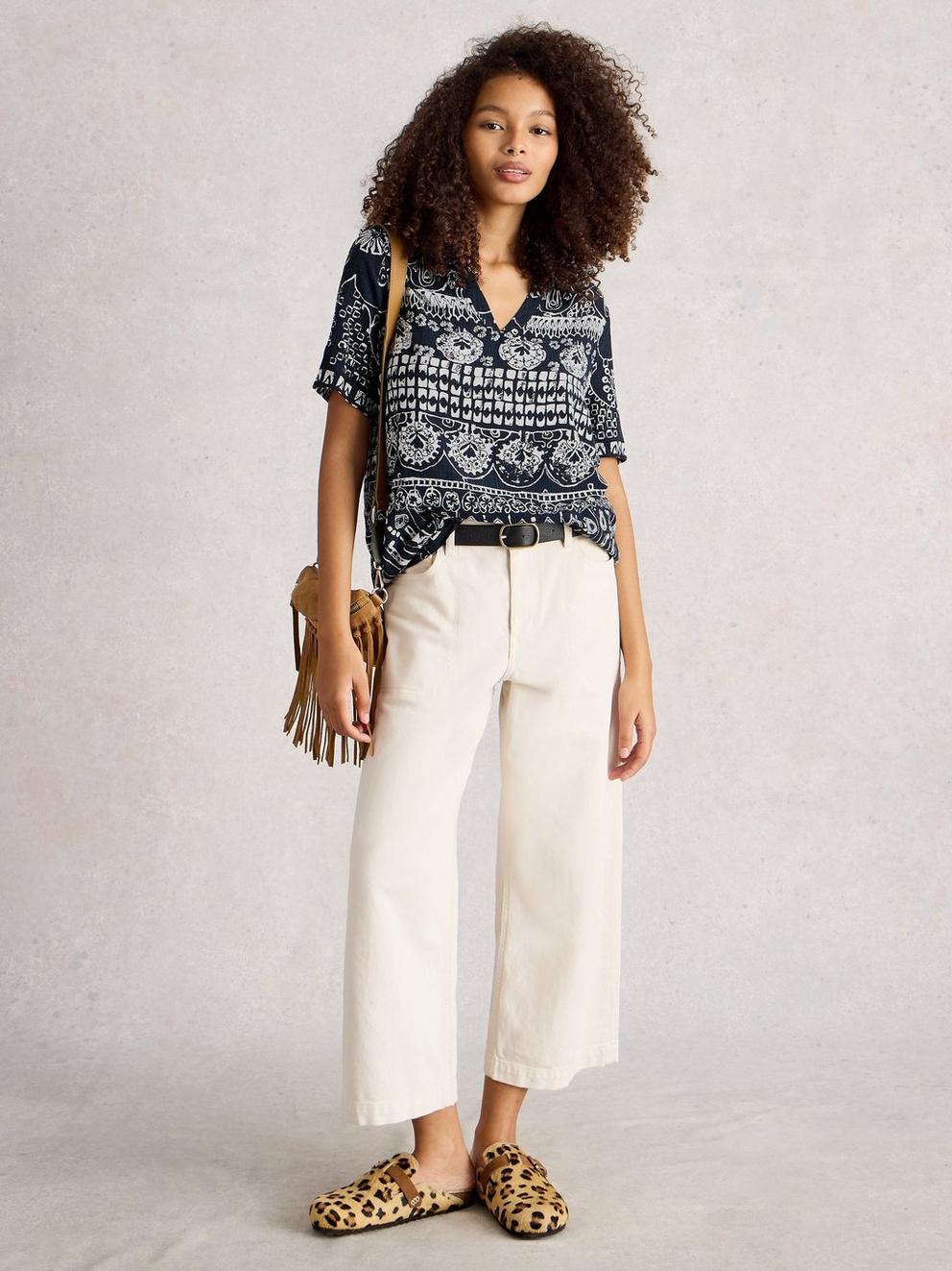 Elisa Short Sleeve V Neck Top in NAVY PR - MODEL FRONT