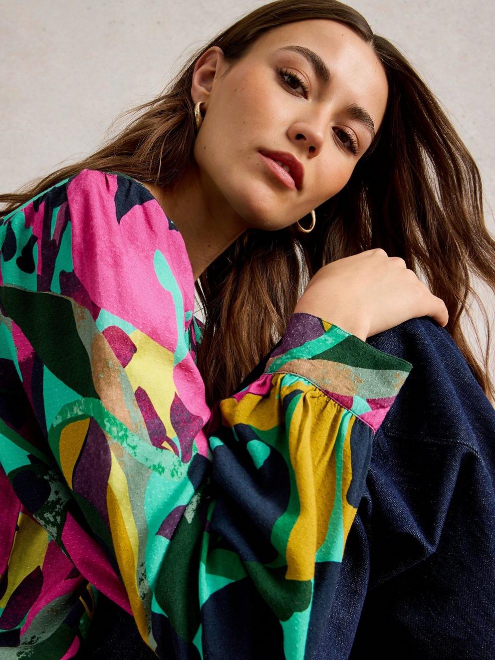 Ulla Top in PINK MLT - LIFESTYLE