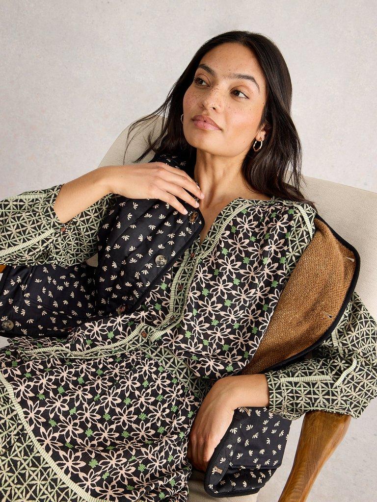 Mabel Mixed Print Notch Neck Top in BLK MLT - MODEL DETAIL