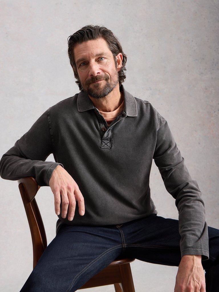 Utility Long Sleeve Polo in WASHED BLK - MODEL DETAIL