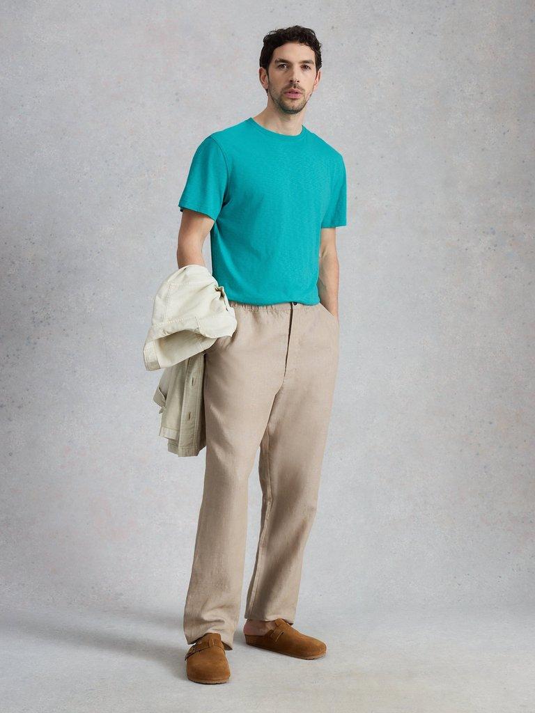 Abersoch Short Sleeve Crew Neck Tee in BRT GREEN - MODEL FRONT