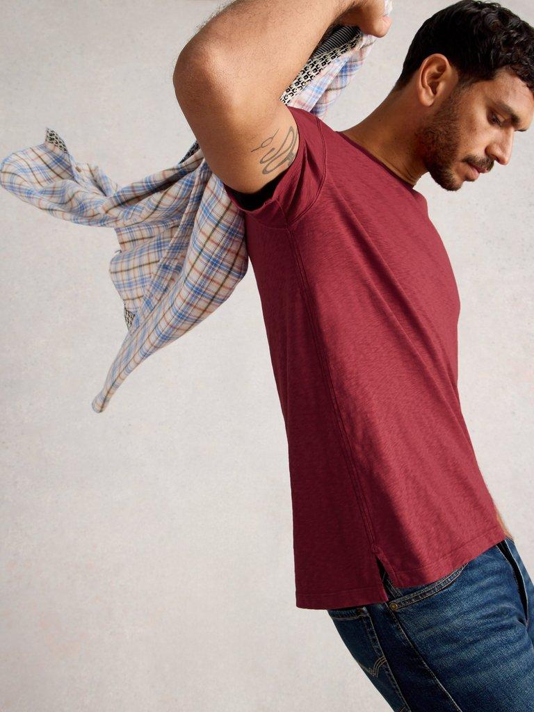 Abersoch Short Sleeve Crew Neck Tee in DK RED - LIFESTYLE