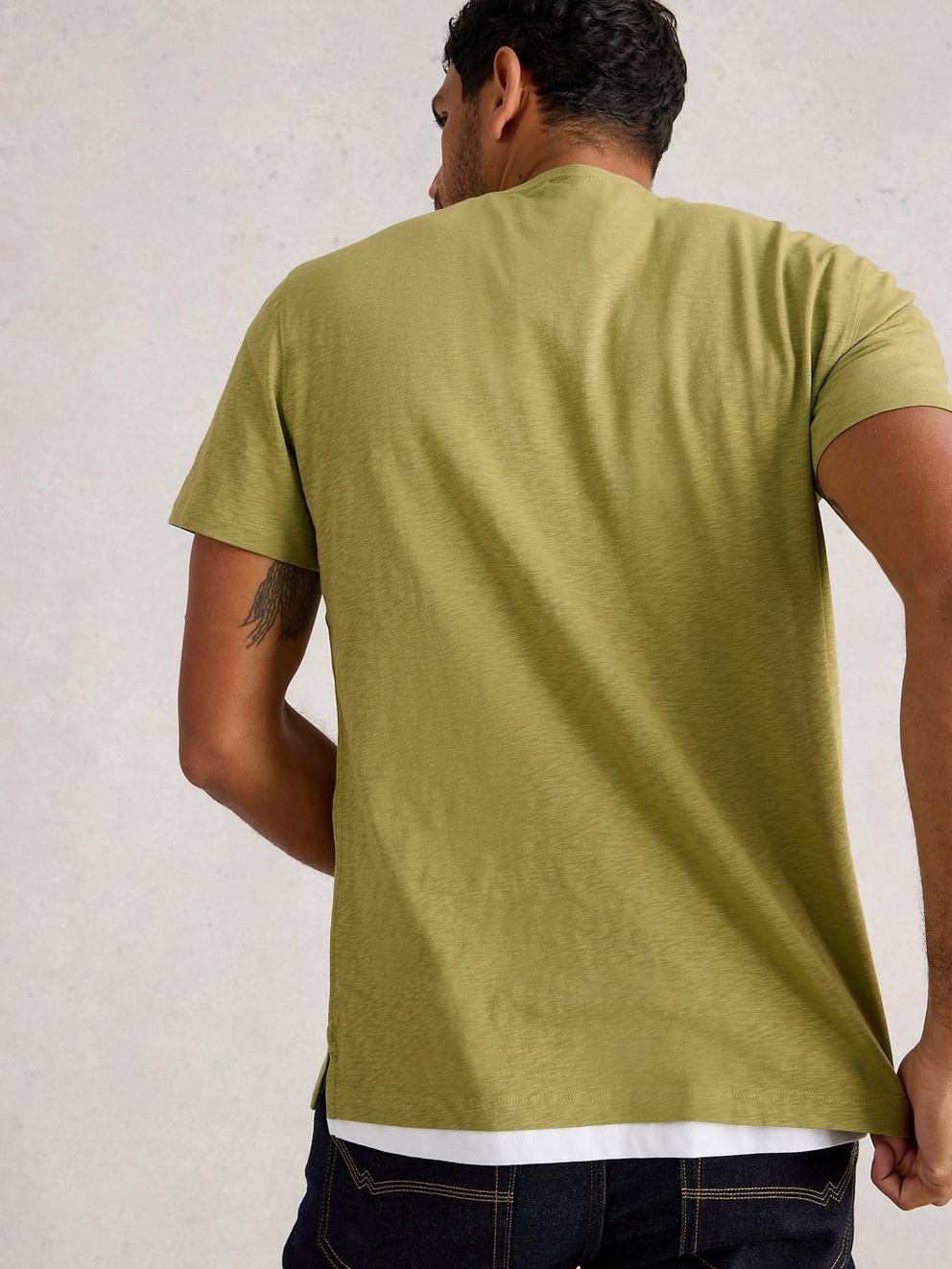 Abersoch Short Sleeve Crew Neck Tee in MID GREEN - MODEL BACK