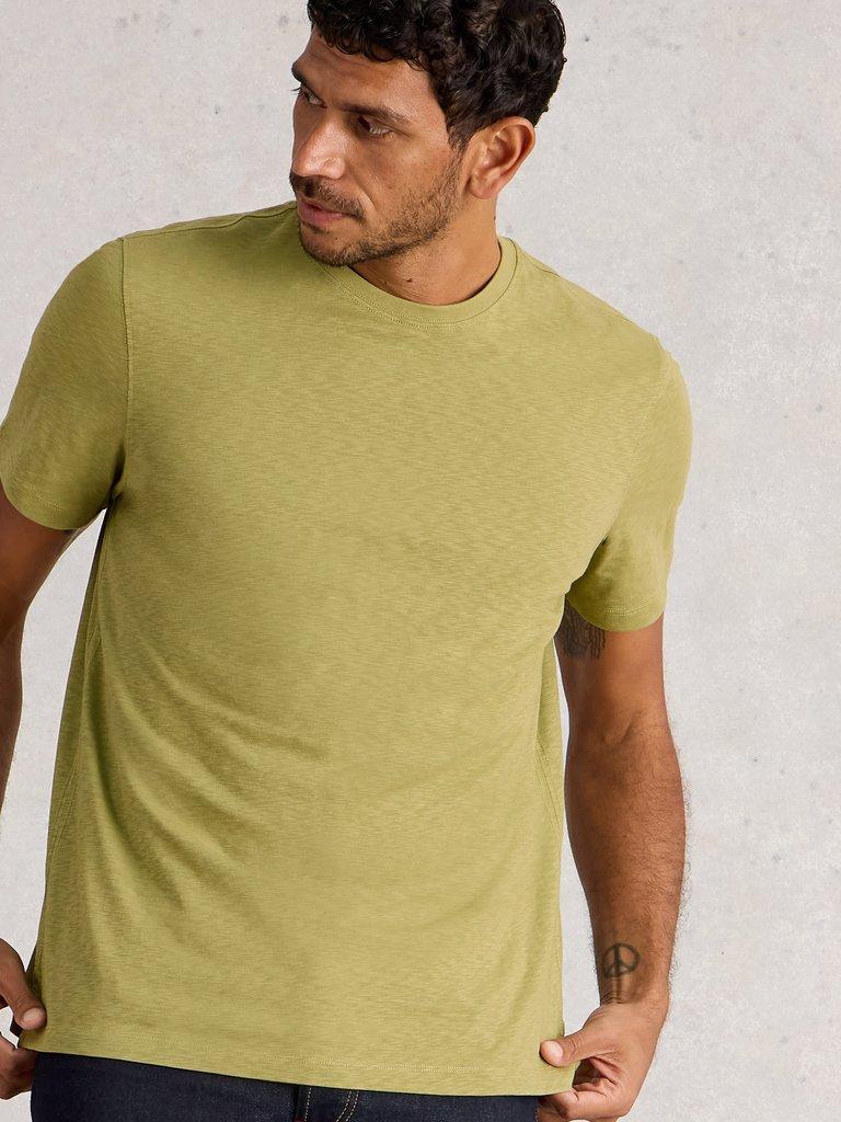 Abersoch Short Sleeve Crew Neck Tee in MID GREEN - MODEL DETAIL