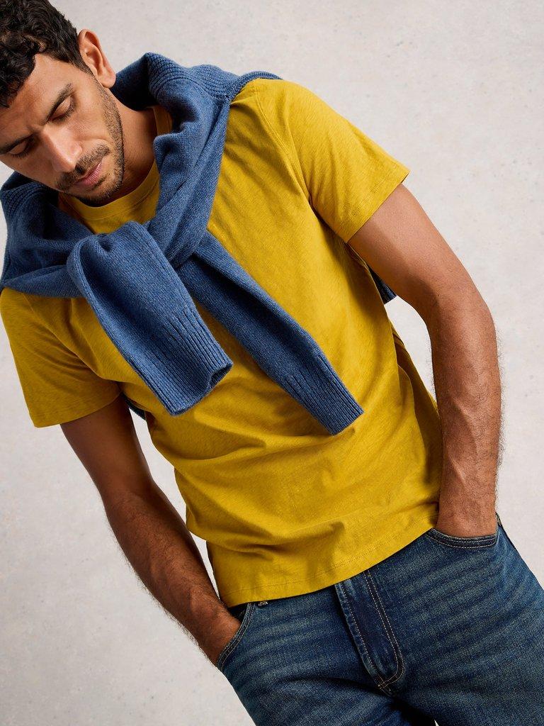 Abersoch Short Sleeve Crew Neck Tee in MID YELLOW - LIFESTYLE