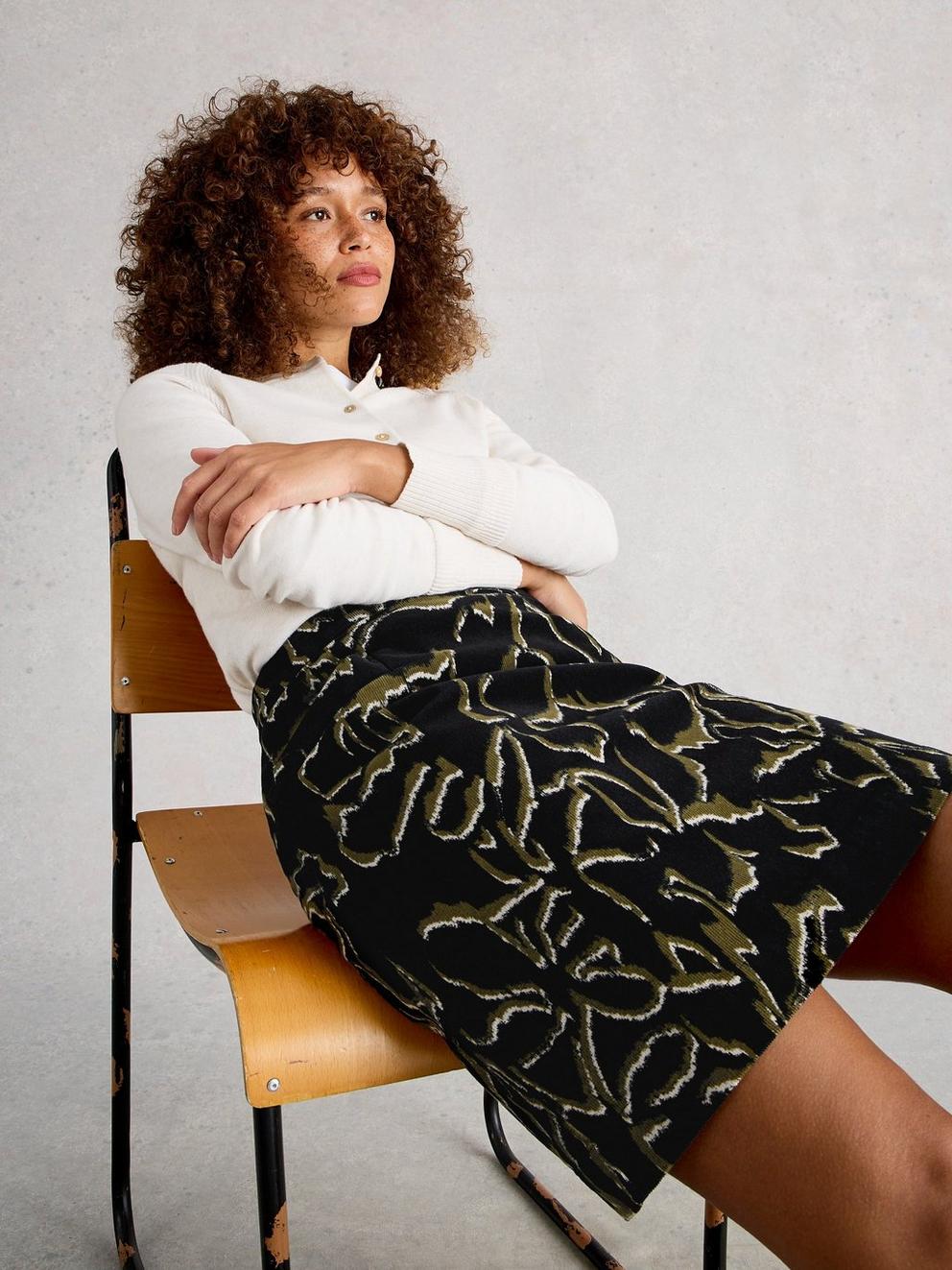 Coral Cord Skirt in BLK PR - LIFESTYLE