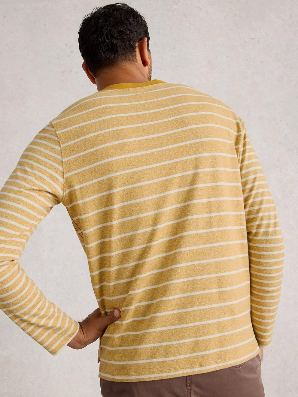 Accleton Long Sleeve Tee in YELLOW MLT - MODEL BACK