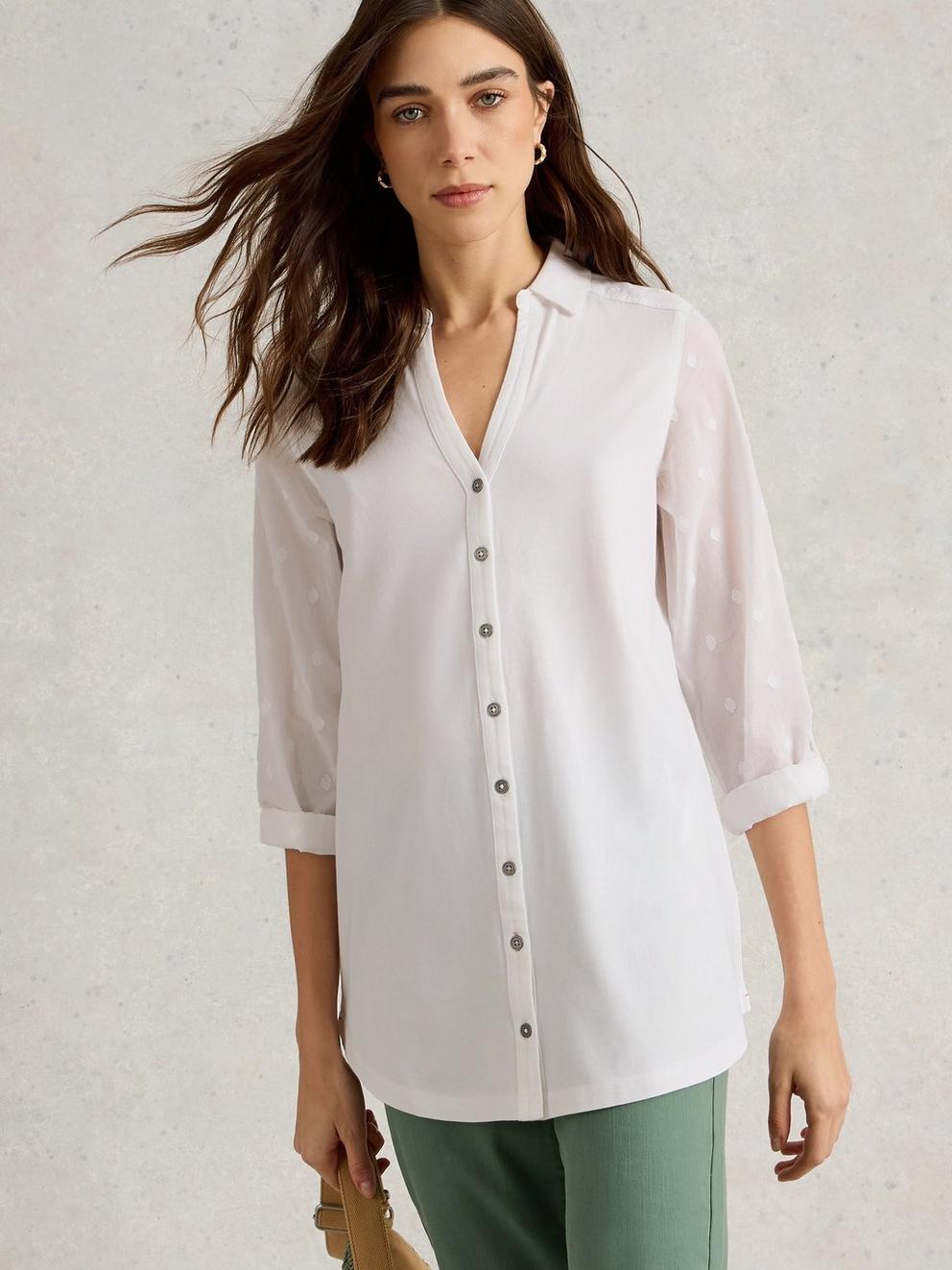 ANNIE MIX LONGLINE SHIRT in PALE IVORY - MODEL DETAIL